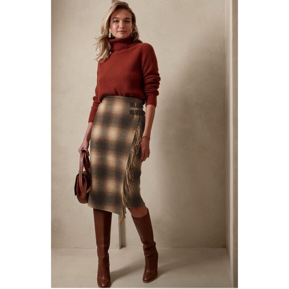Banana Republic Stella Blanket fringe wrap skirt  camel plaid wool blend M - Picture 1 of 12